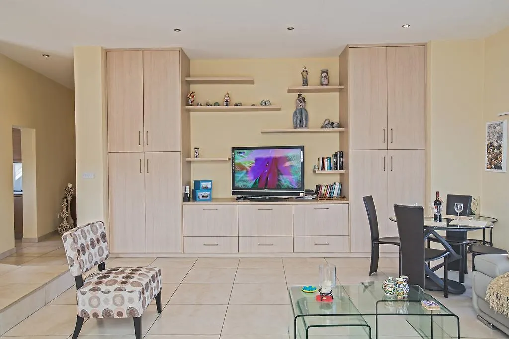 Apartment Pallini Court Protaras